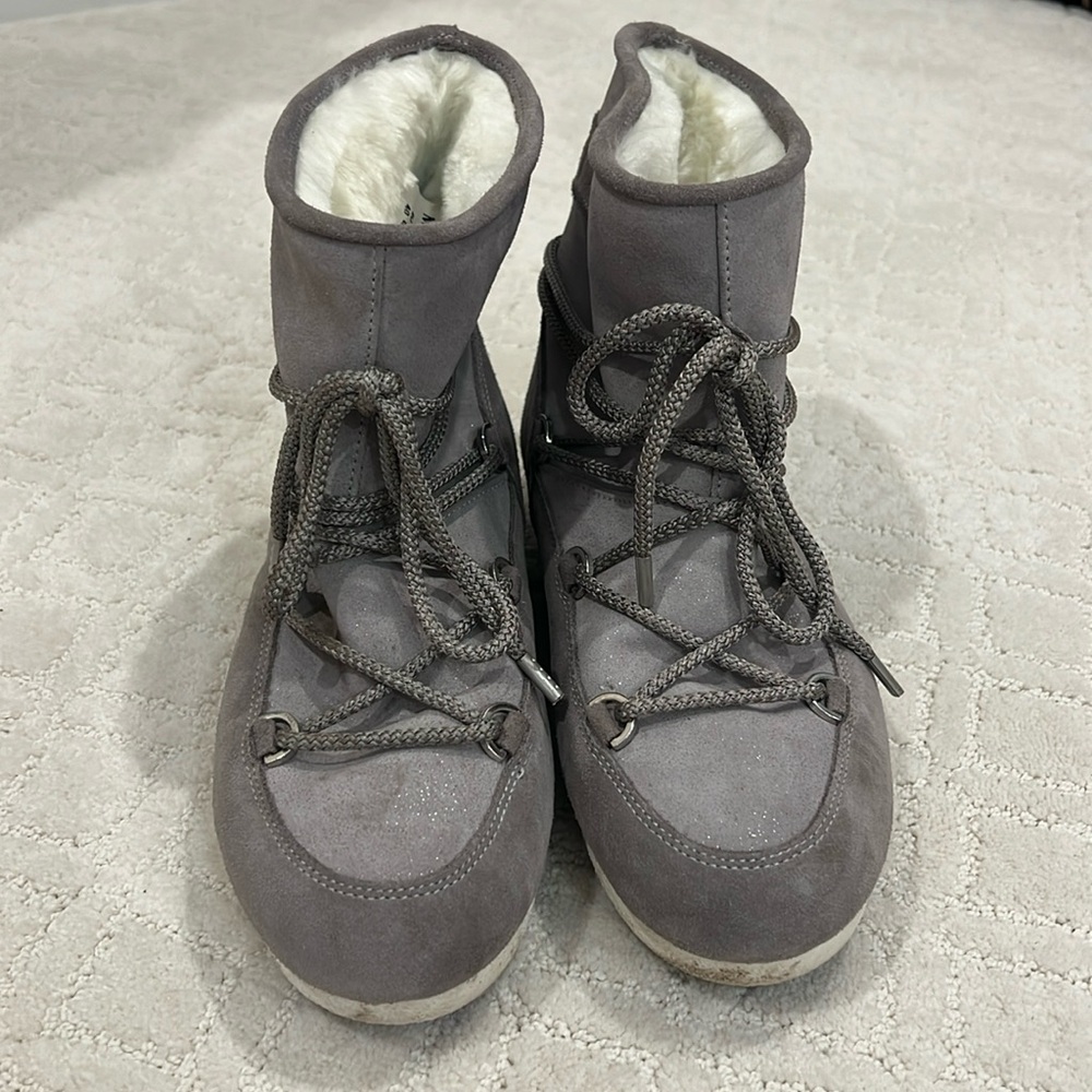 Original Moon Boot